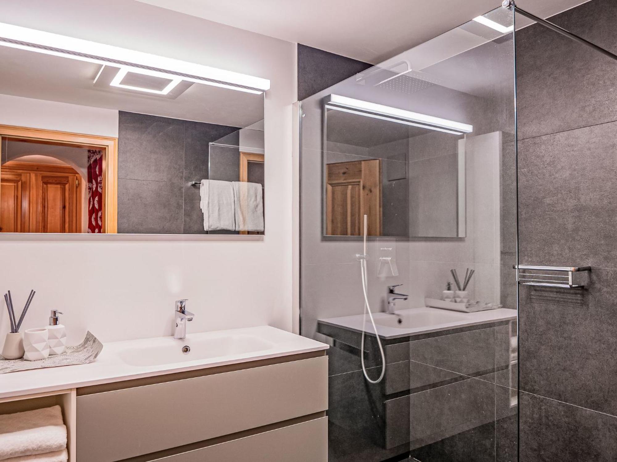 Apartment Chesa Vadret Surlej By Interhome Exterior foto